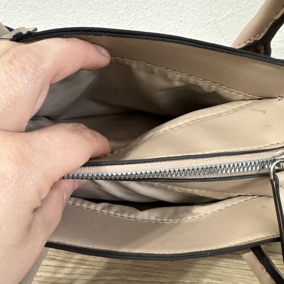 Nine West Aideen Begonia‎ Floral Handbag Structured Faux Leather Satchel DAMAGED - Picture 16 of 16